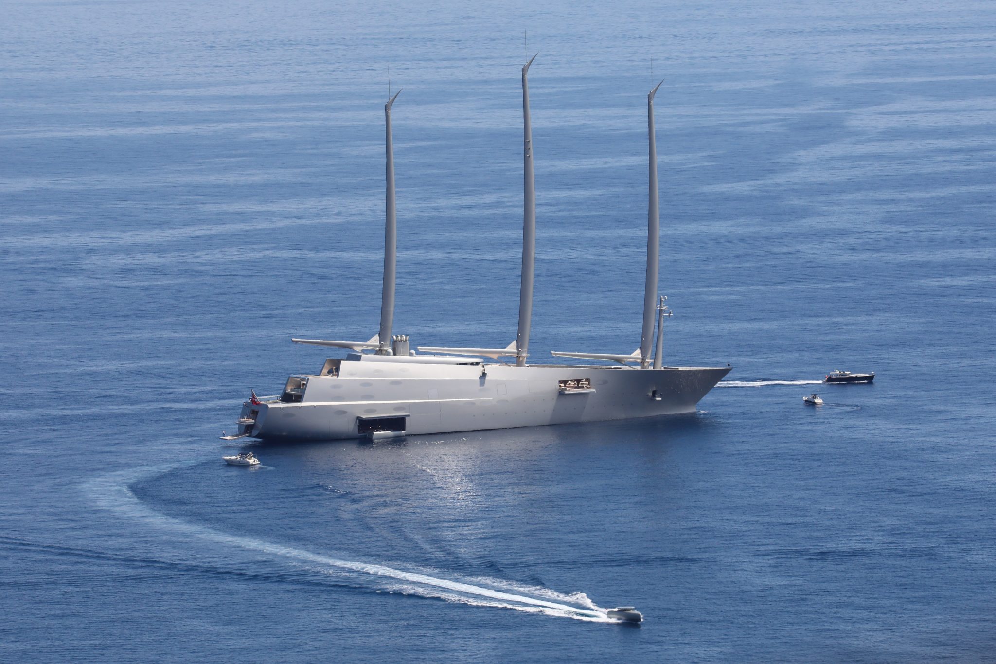 Sailing Yacht a парусная яхта