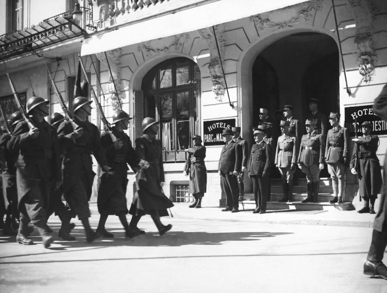 Can French town of Vichy escape its pro-Nazi historical baggage?