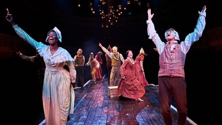 Theatre Review: This Christmas Carol brings joy in new Dickensian times ...