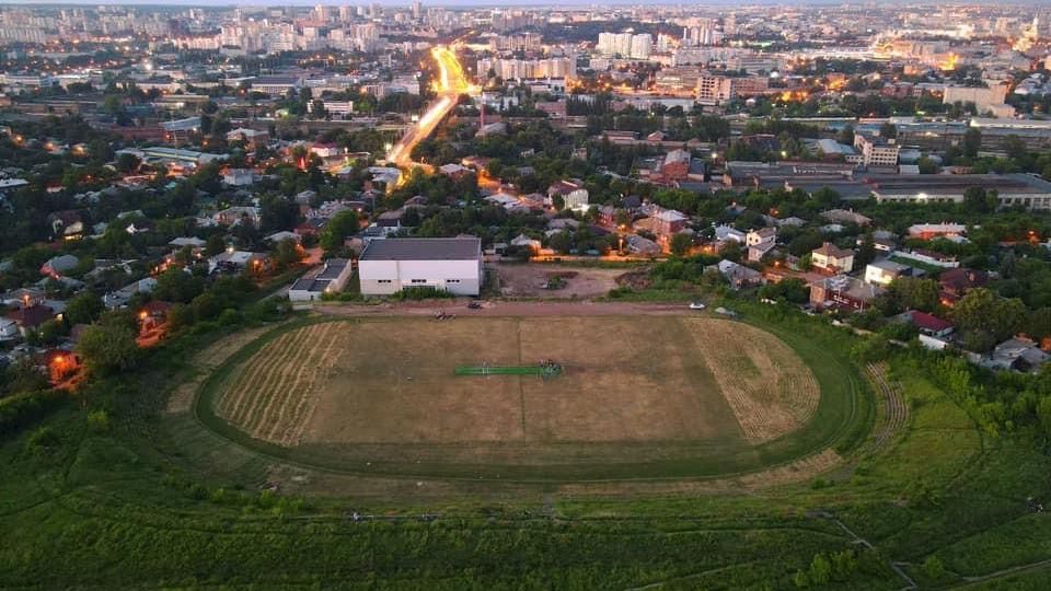 A dedicated cricket ground in the city 
of Kharkiv. Photo: Jonathan Campion