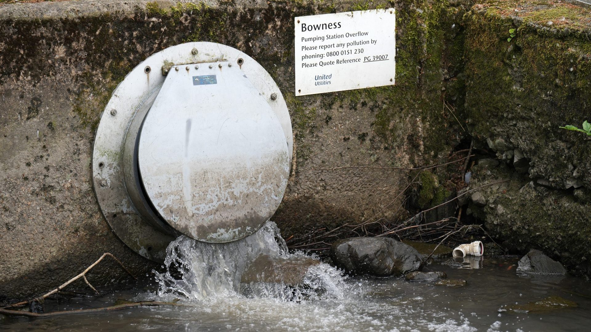 The United Utilities Bowness pumping station storm overflow pipe releases water into Lake Windermere (Photo by Christopher Furlong/Getty Images)