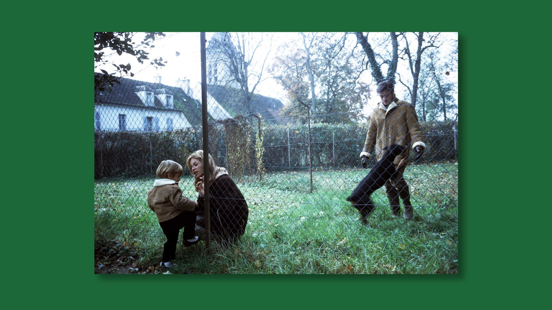 French actor Alain Delon with his wife, actress Nathalie, and their son Anthony (Photo by Alain Dejean/Sygma via Getty Images)