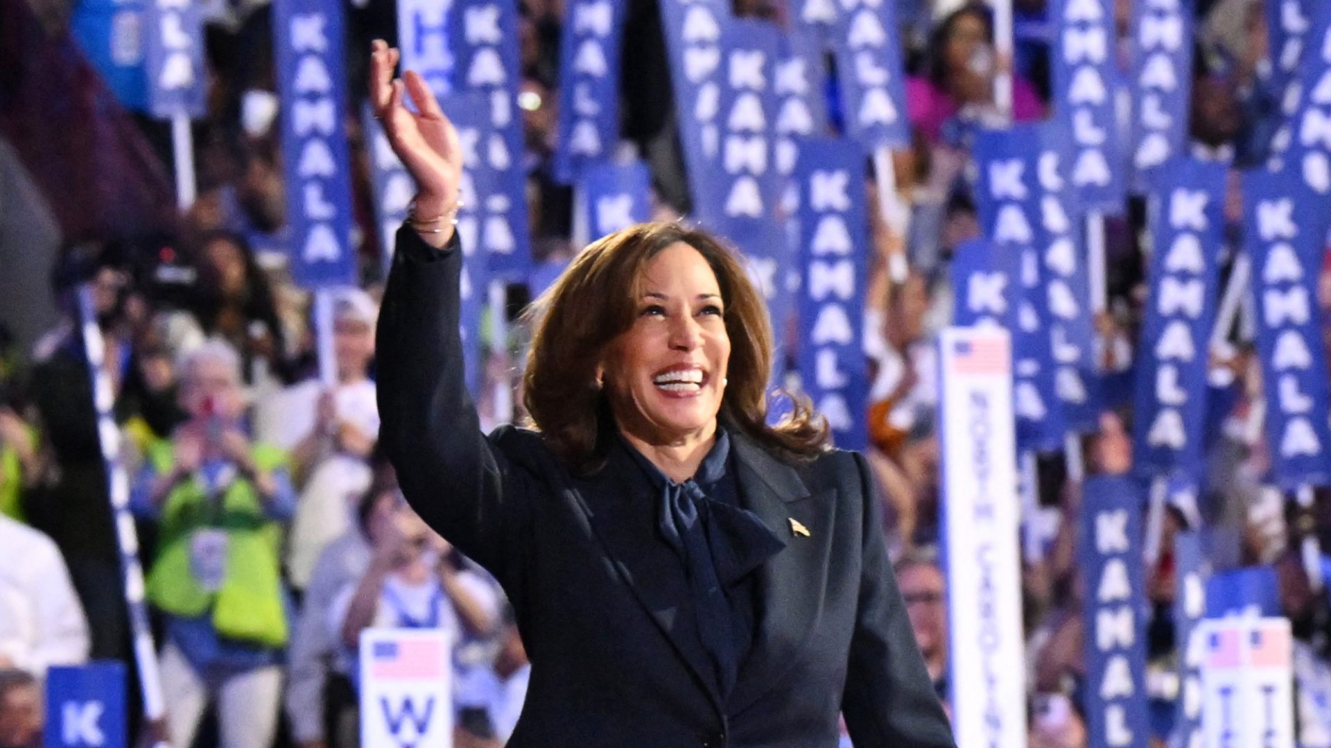 Kamala Harris arrives to speak at the Democratic National Convention in Chicago, Illinois, on August 22, 2024. Photo: Robyn Beck/AFP/Getty