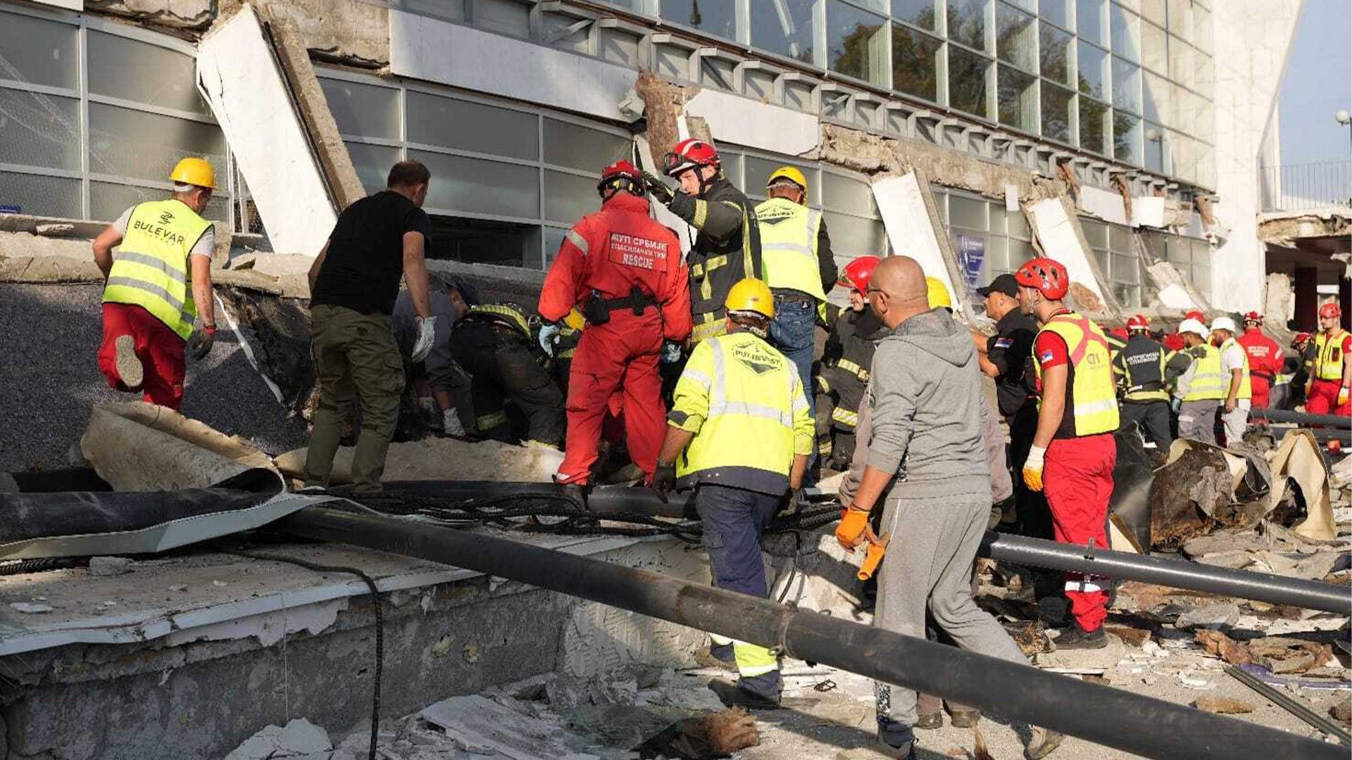 In Novi Sad, Emergency teams work on the scene where the concrete roofing of the train station collapsed. Photo: Serbian Interior Ministry / Handout/Anadolu via Getty Images