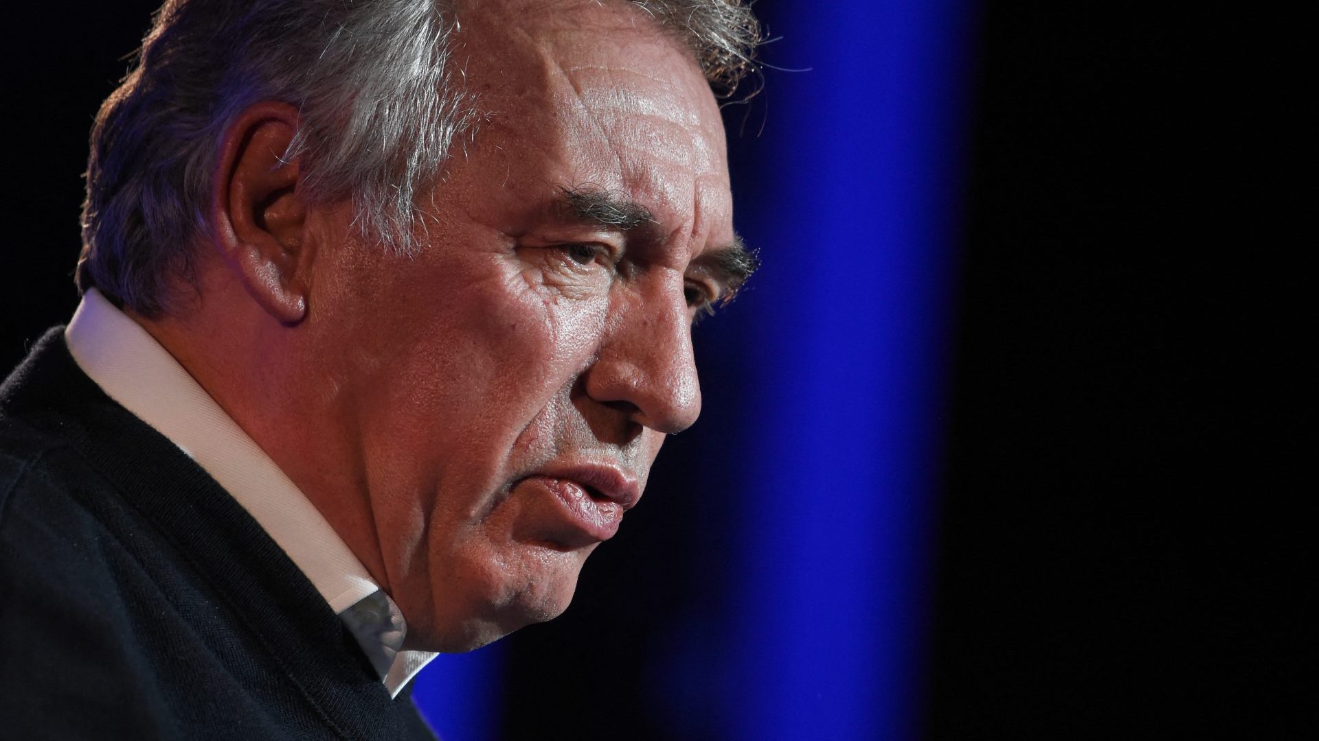 Francois Bayrou speaks on stage during a September work session of the MoDem in Guidel, 2021, Photo: SEBASTIEN SALOM-GOMIS/AFP via Getty Images