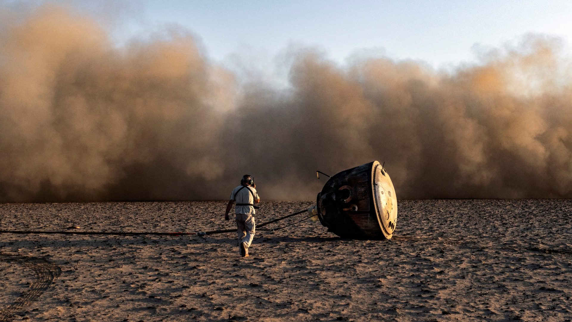 The Soyuz MS-04 spacecraft carrying Russian cosmonaut Fyodor Yurchikhin, and US astronauts Peggy Whitson and Jack Fischer. Photo: Andrew McConnell