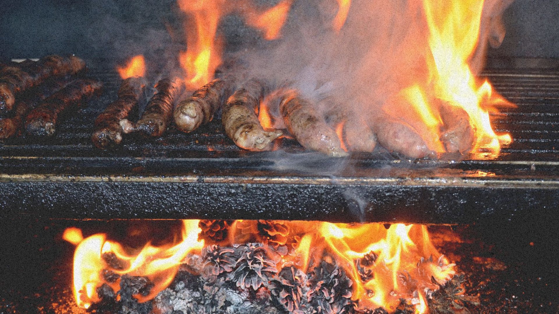 Grilling traditional German Bratwurst. Photo: Seyboldt/ullstein bild/Getty