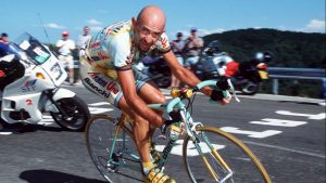 Italian road racing cyclist Marco Pantani in action during stage 11 of the 1998 Tour de France (Luchon-Plateau de Beille). Photo: Franck Seguin/
Corbis/VCG/Getty